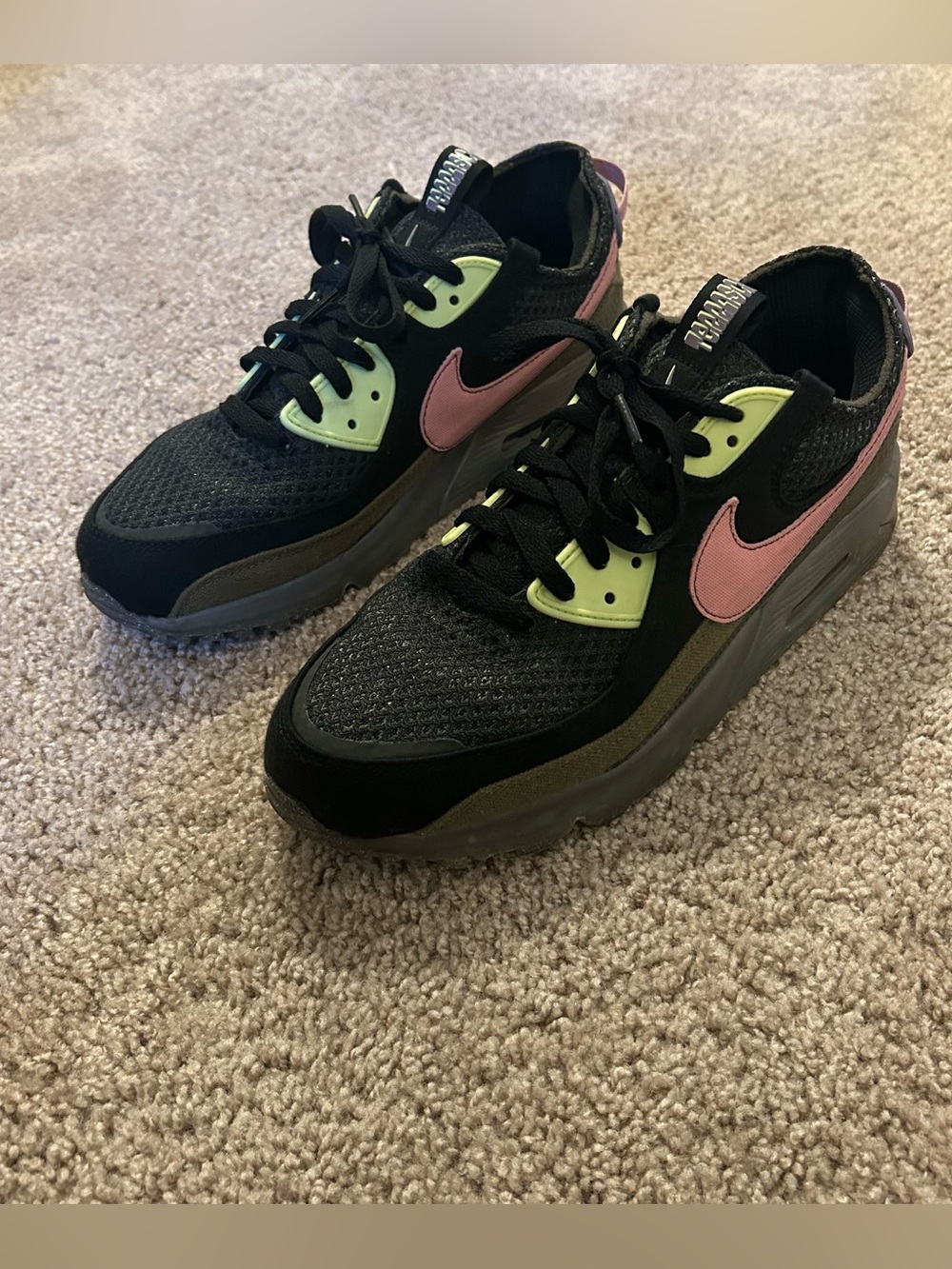 Nike Air Max Terrascape 90 Sneakers Black Pink and Lime Men’s Size 11.5